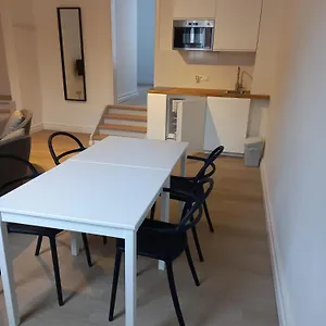 Flats - D'ici D'ailleurs Apartment